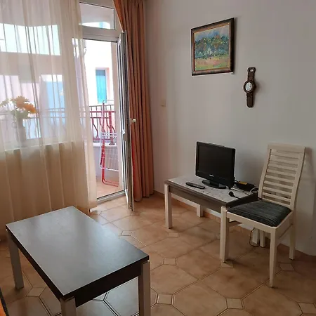 Апартаменти До Плажа На Аурелия - Между Несебър И Равда Apartamento Nesebar